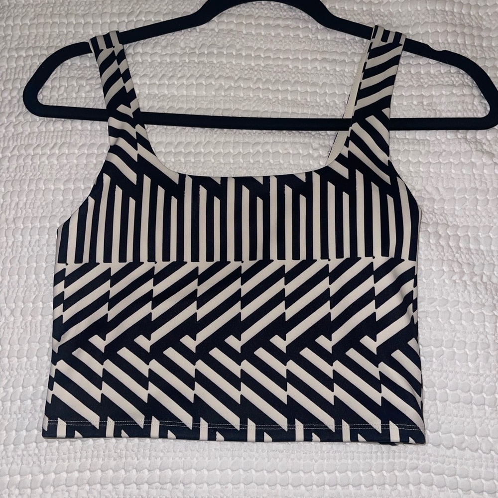 Express Black and White Geometric Crop Top